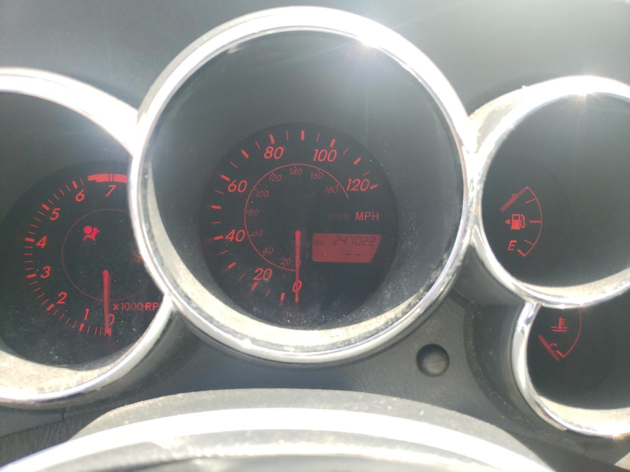 2003 Toyota Corolla Matrix Xr VIN: 2T1KR32E83C050972 Lot: 62785304