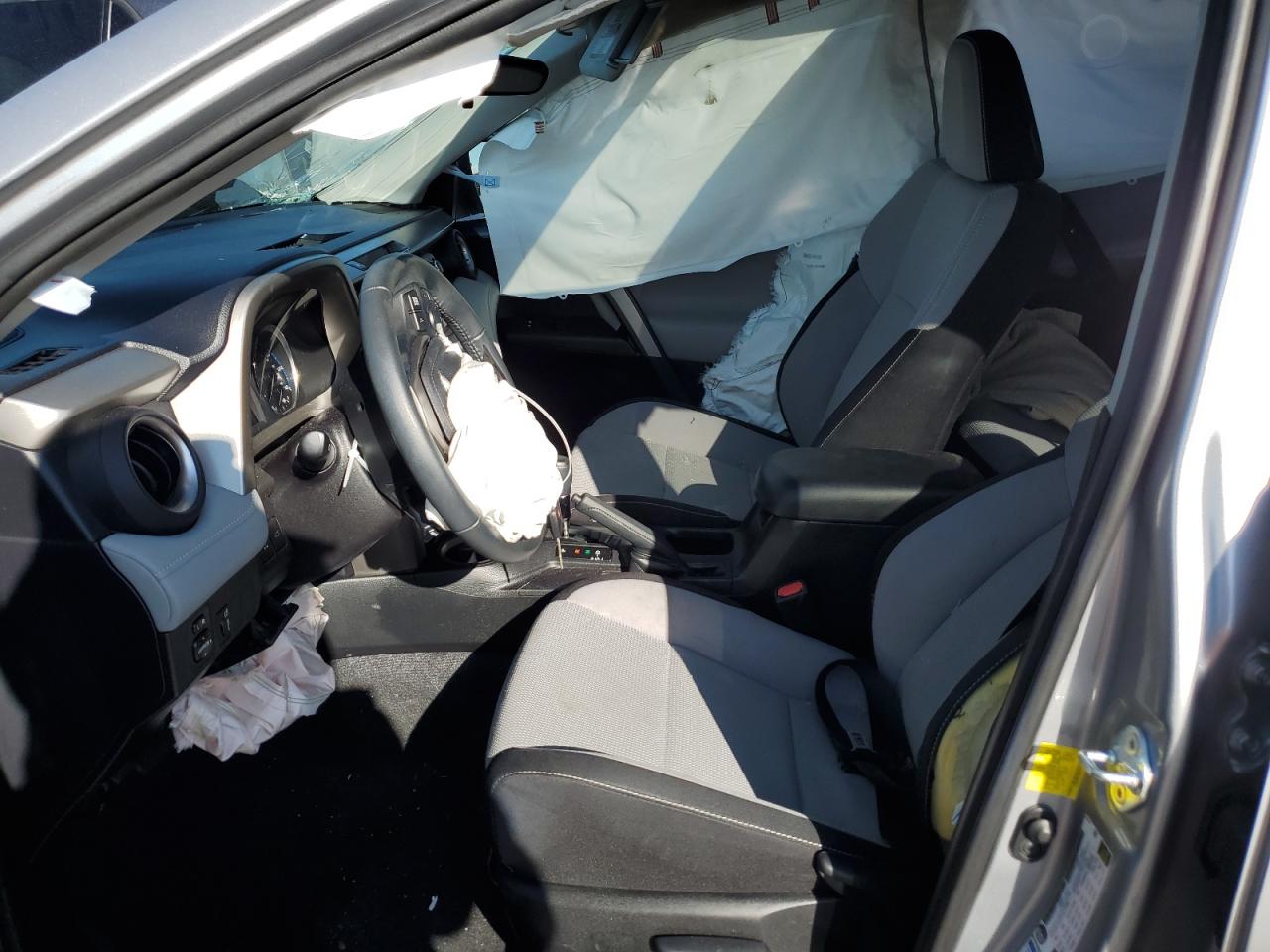 2016 Toyota Rav4 Xle VIN: 2T3RFREV5GW431793 Lot: 62241554