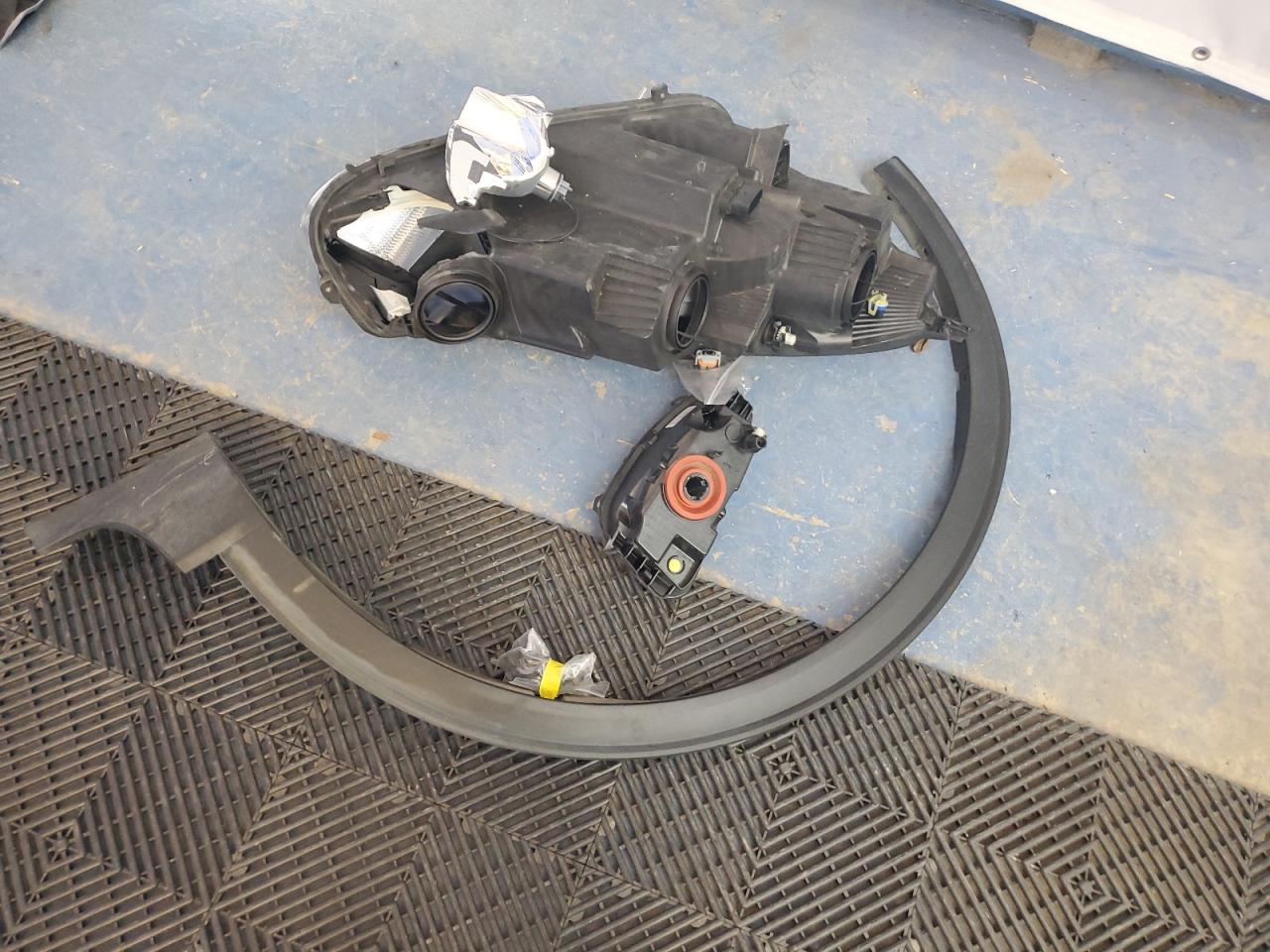 2022 Ford Escape Sel VIN: 1FMCU0CZ2NUA13985 Lot: 62737984