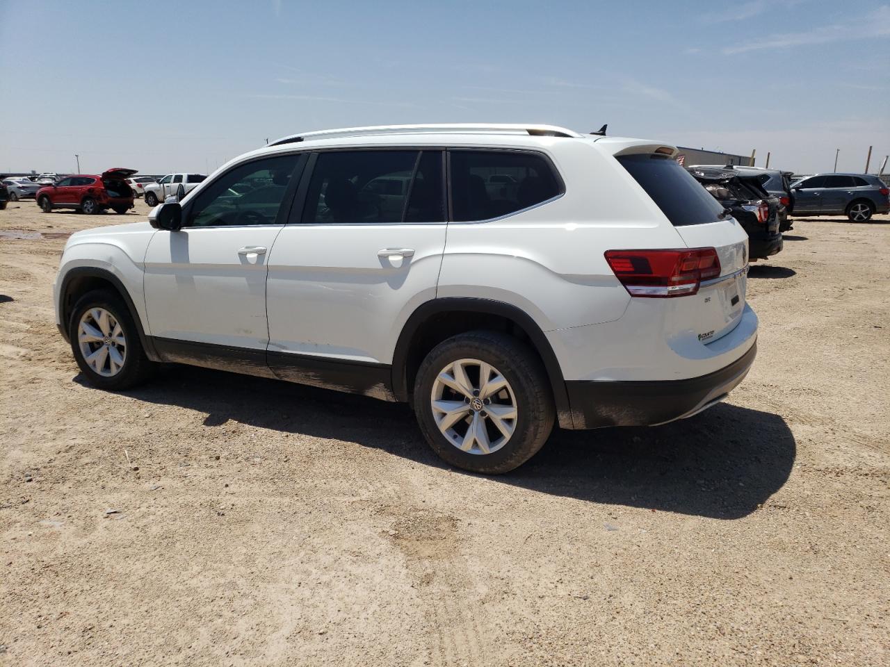 1V2WR2CAXKC535708 2019 VOLKSWAGEN ATLAS - Image 2