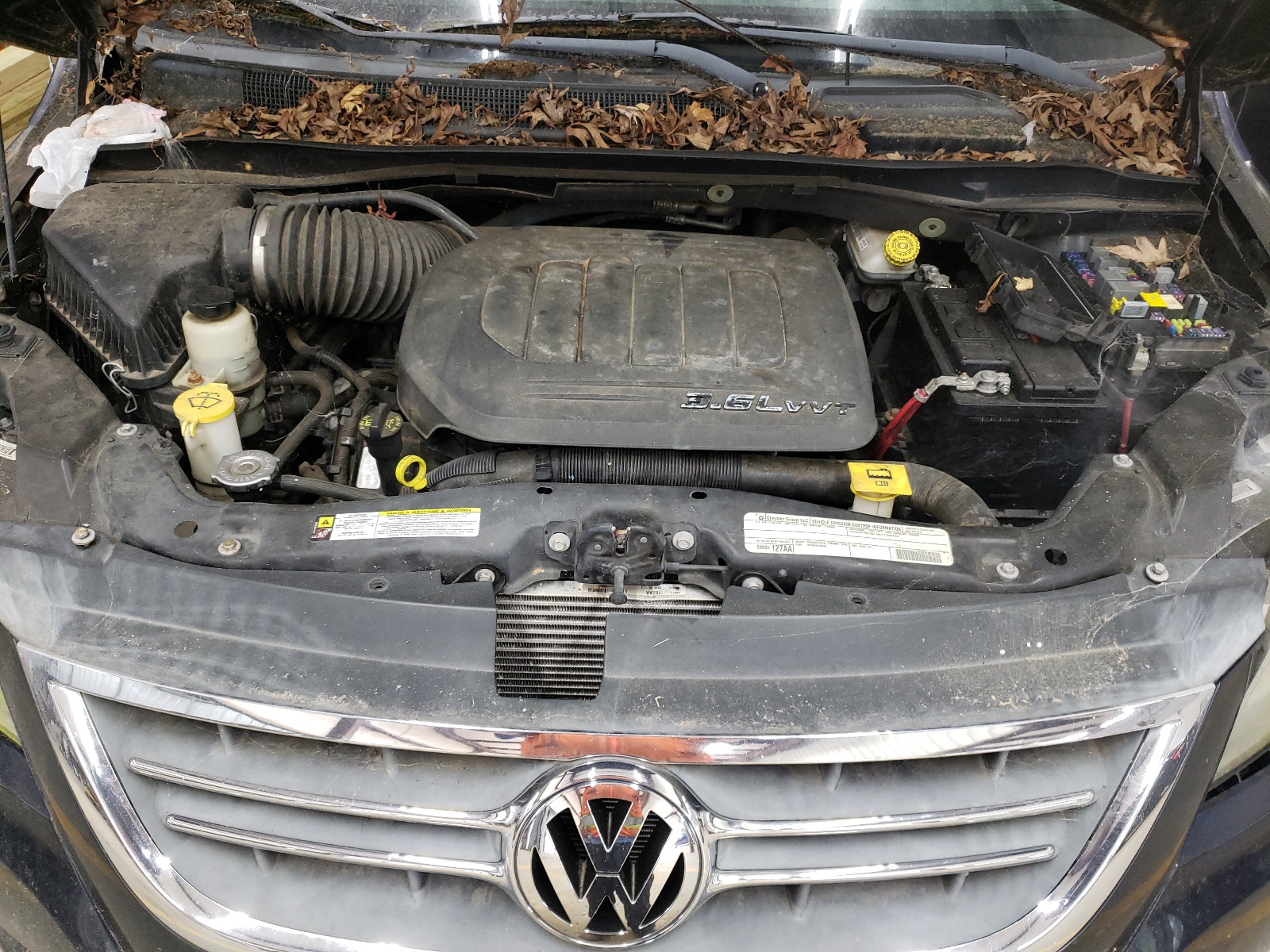 2V4RW3DG5BR622168 2011 Volkswagen Routan Se