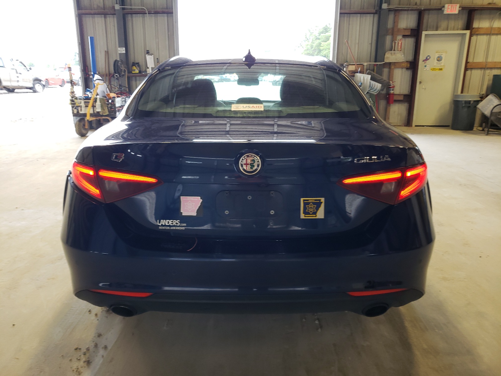 ZARFAECN8H7538790 2017 Alfa Romeo Giulia Ti