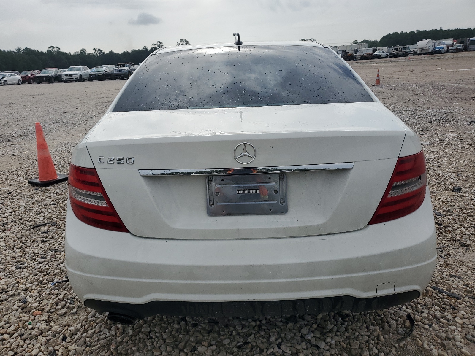 WDDGF4HB0CR220853 2012 Mercedes-Benz C 250