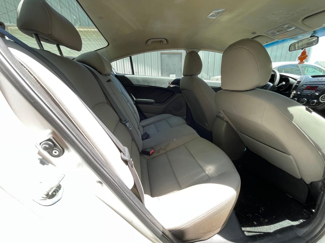 2015 Kia Forte Lx VIN: KNAFX4A68F5310454 Lot: 64701814