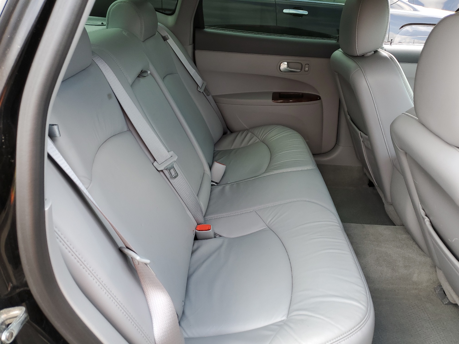 2G4WE587671140977 2007 Buick Lacrosse Cxs