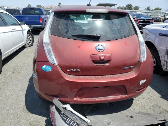  NISSAN LEAF 2014 Красный