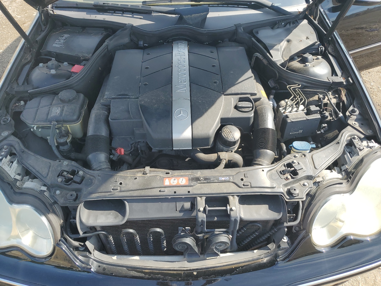 WDBRF81J45F690625 2005 Mercedes-Benz C 240 4Matic