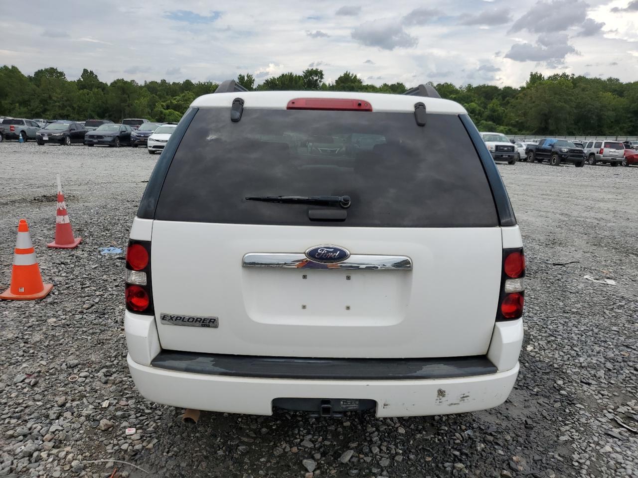 2008 Ford Explorer Xlt VIN: 1FMEU63E28UA94290 Lot: 62862024