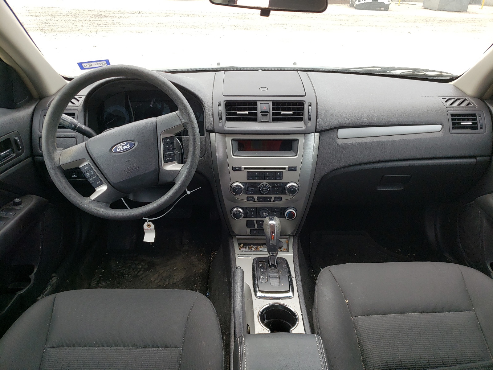 3FAHP0HA2BR148557 2011 Ford Fusion Se