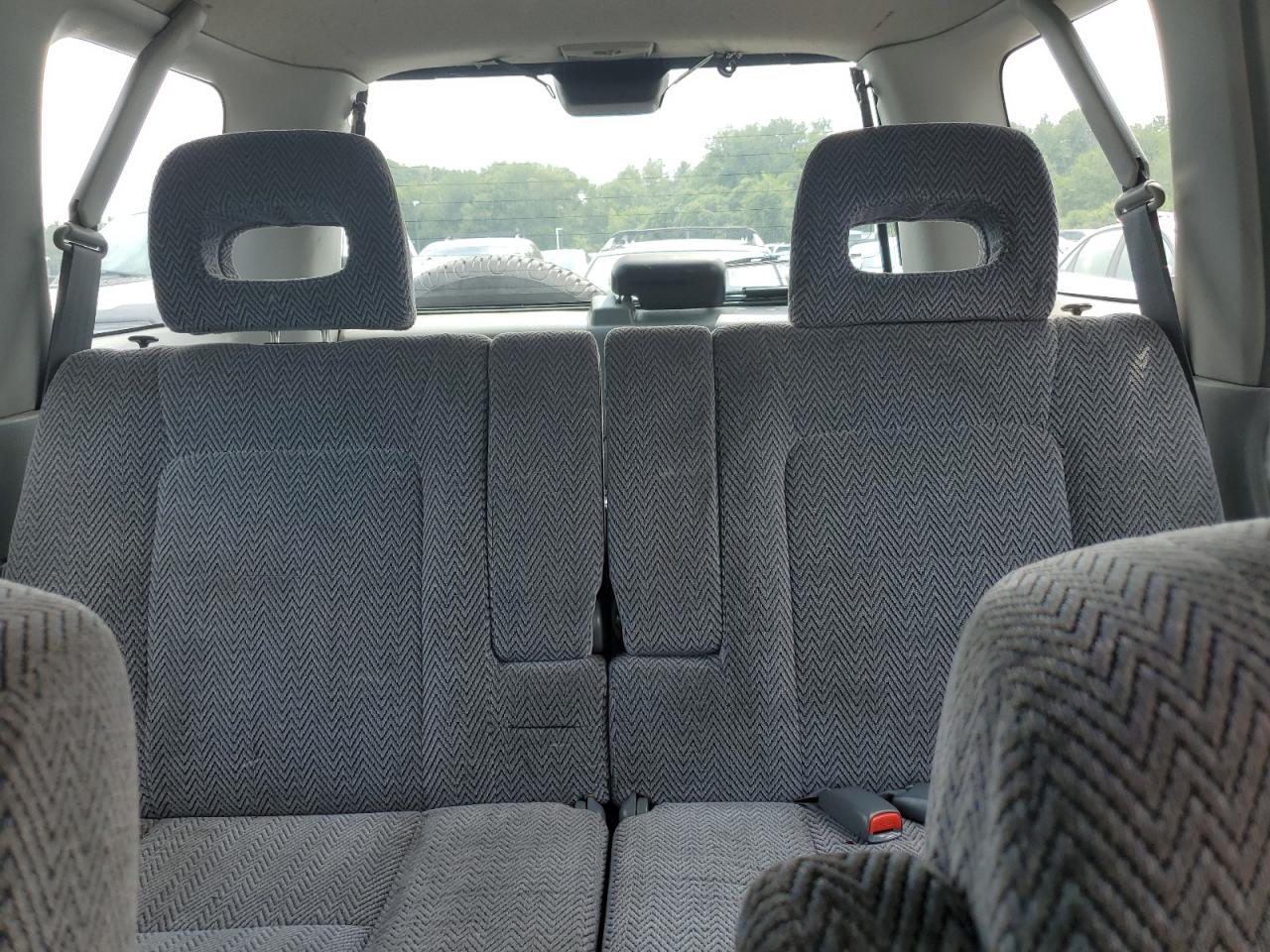 1998 Honda Cr-V Lx VIN: JHLRD1841WC104158 Lot: 64805744