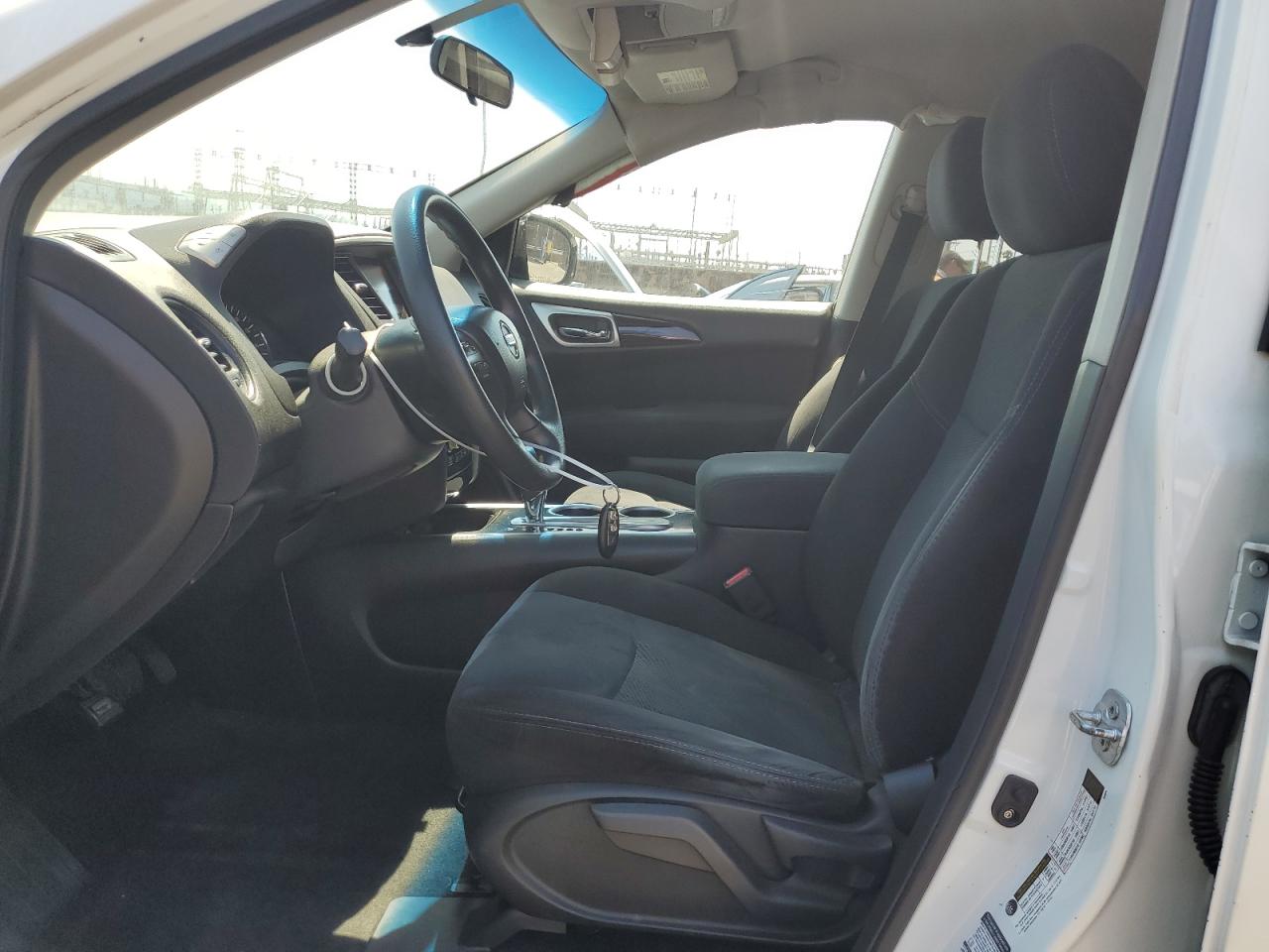 2015 Nissan Pathfinder S VIN: 5N1AR2MN4FC627167 Lot: 61968764