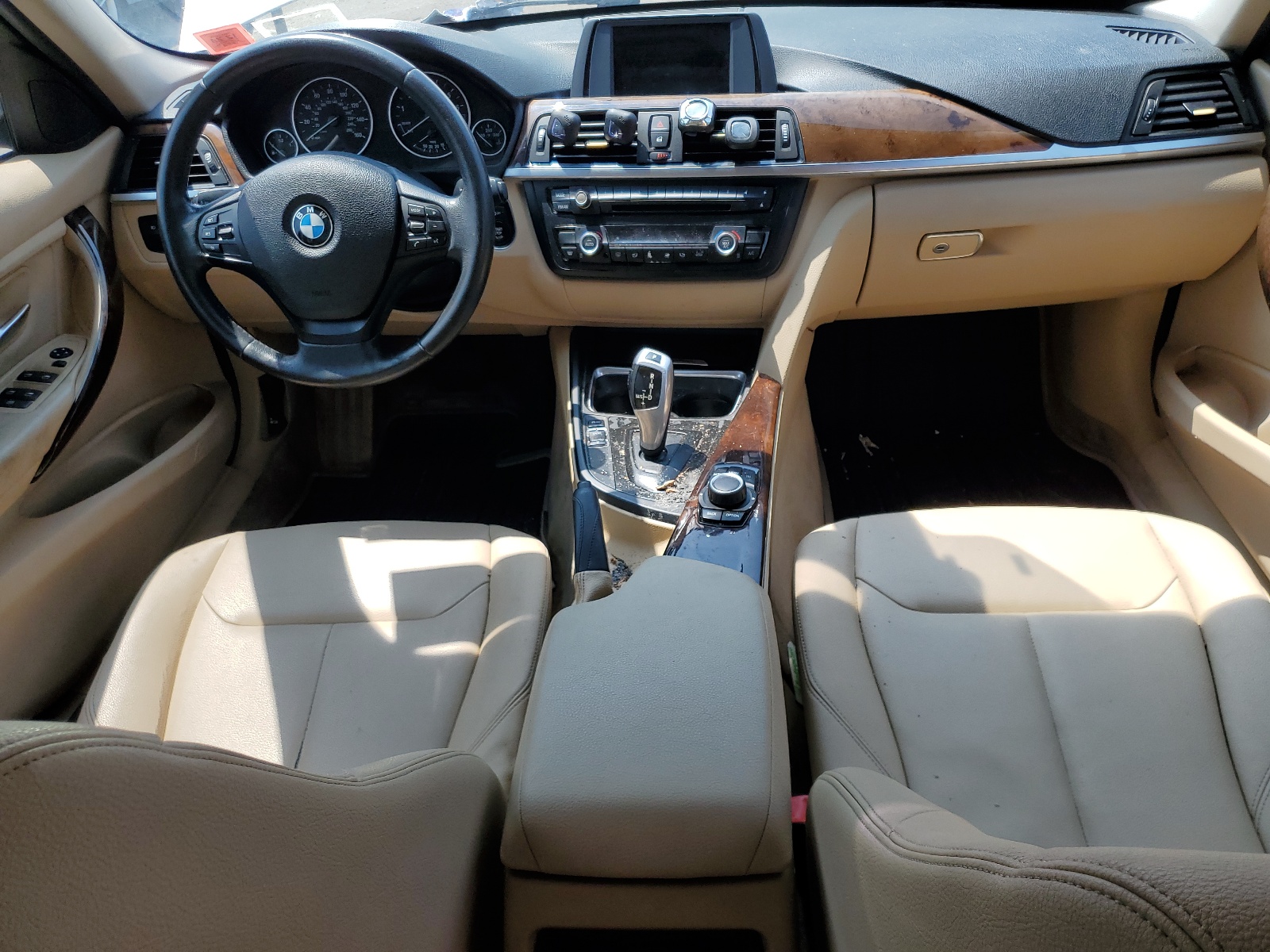 WBA3B1C55EP679456 2014 BMW 320 I