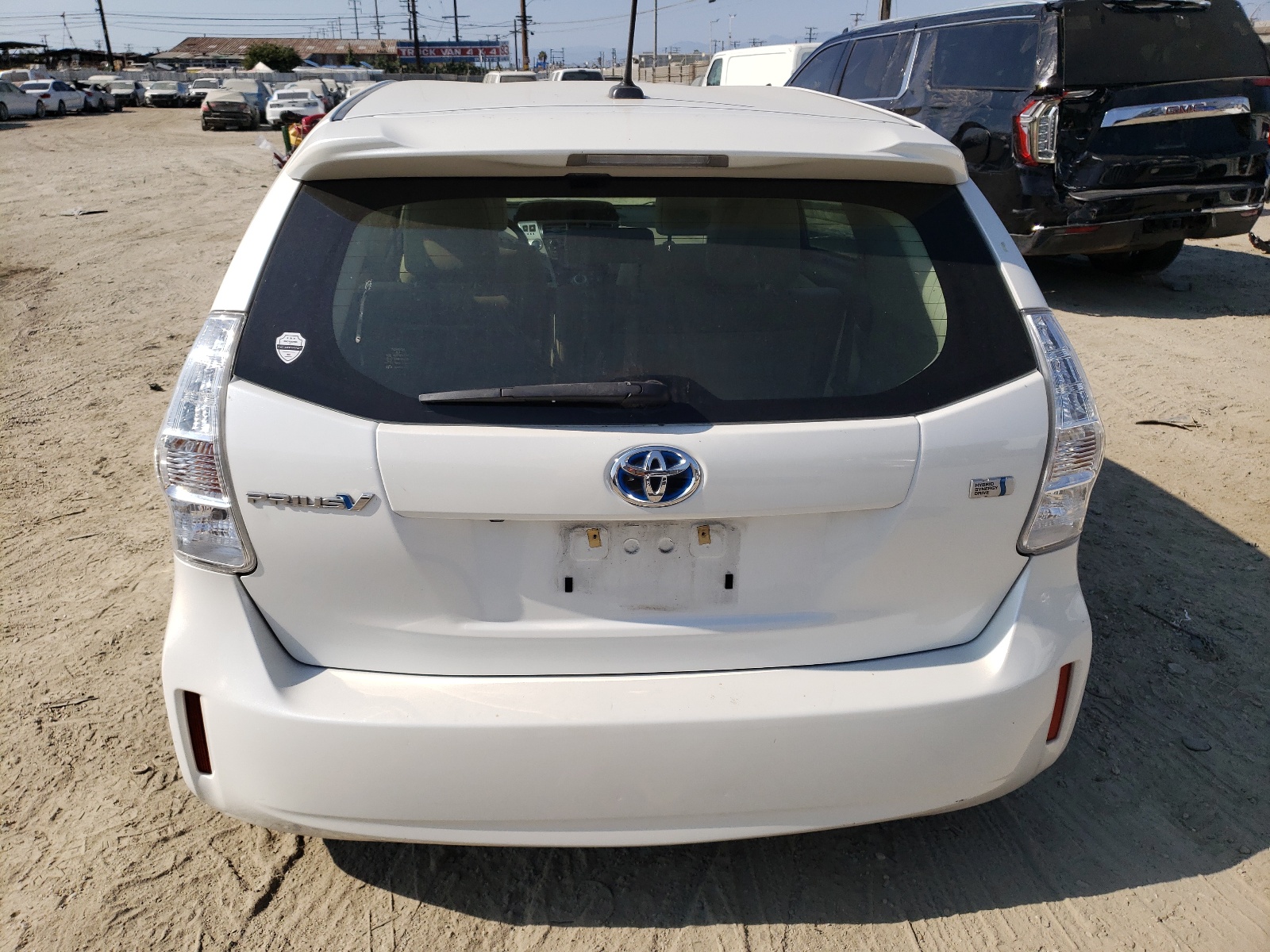 JTDZN3EU1D3283664 2013 Toyota Prius V