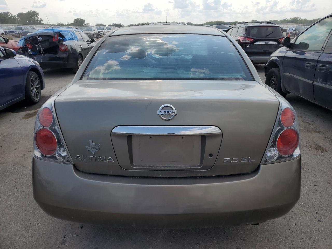 2005 Nissan Altima S VIN: 1N4AL11D15N932680 Lot: 64068024