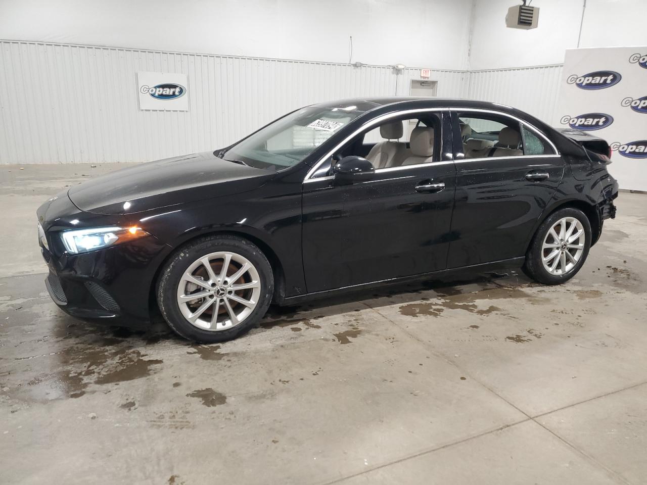 2020 Mercedes-Benz A 220 VIN: W1K3G4EB0LJ214825 Lot: 63997094