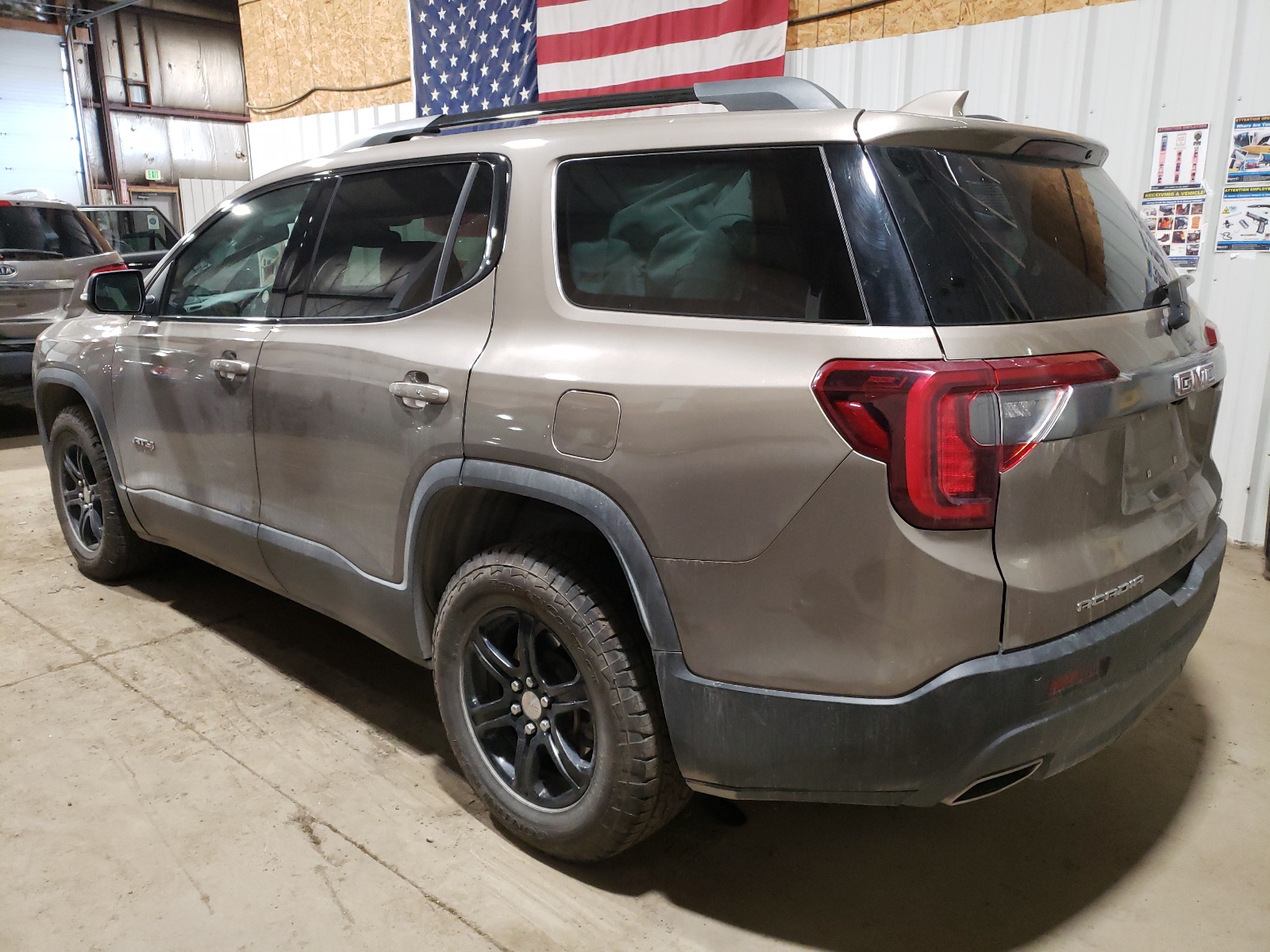 2023 GMC Acadia At4 vin: 1GKKNLLS4PZ156271