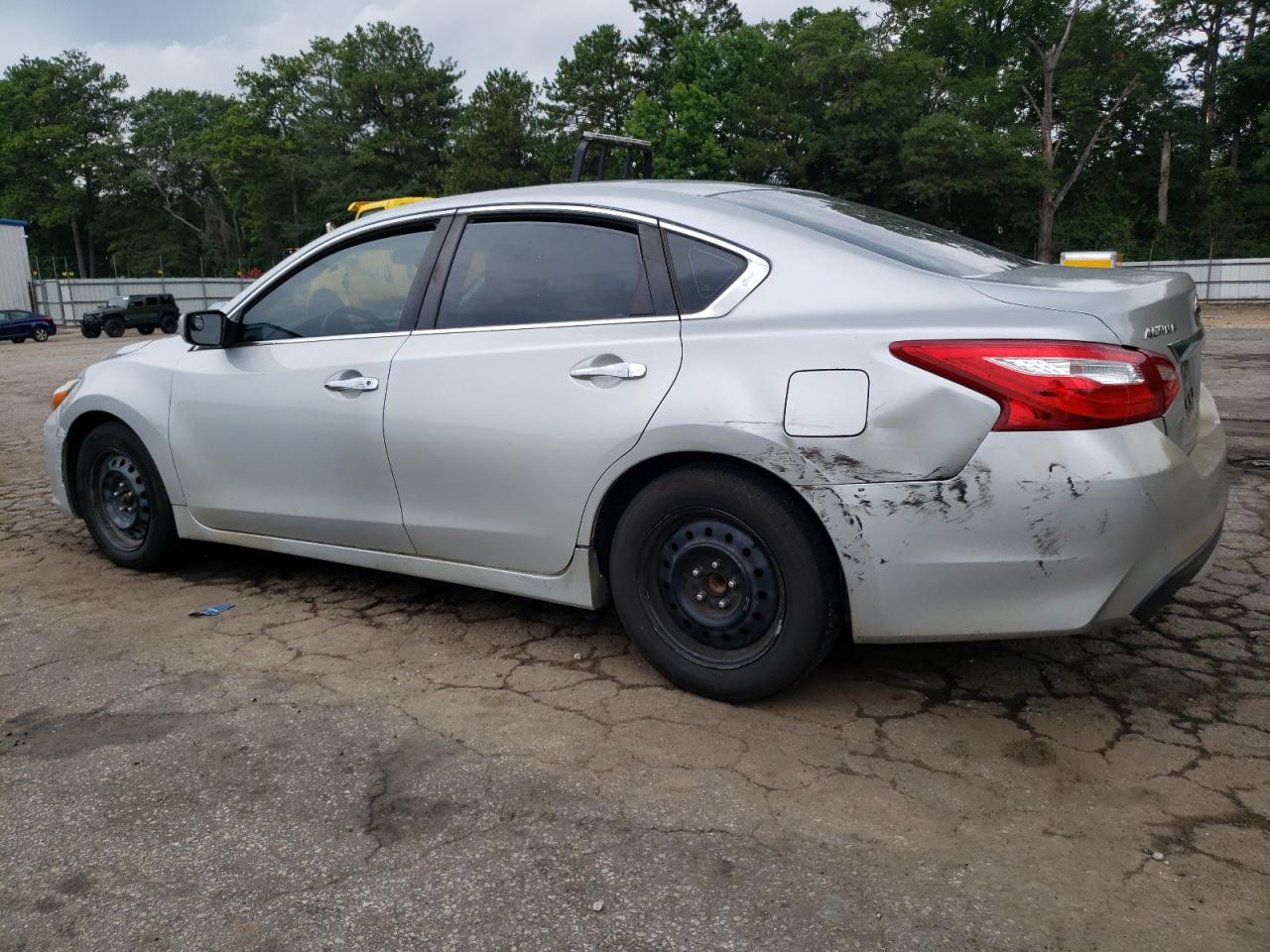 2017 Nissan Altima 2.5 VIN: 1N4AL3AP4HN319205 Lot: 64054654