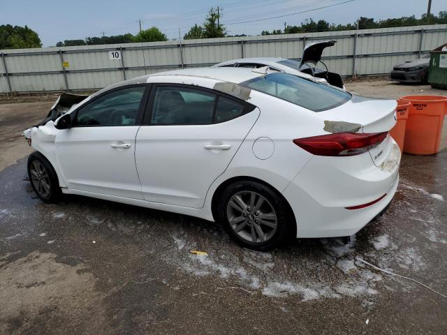  HYUNDAI ELANTRA 2017 Білий