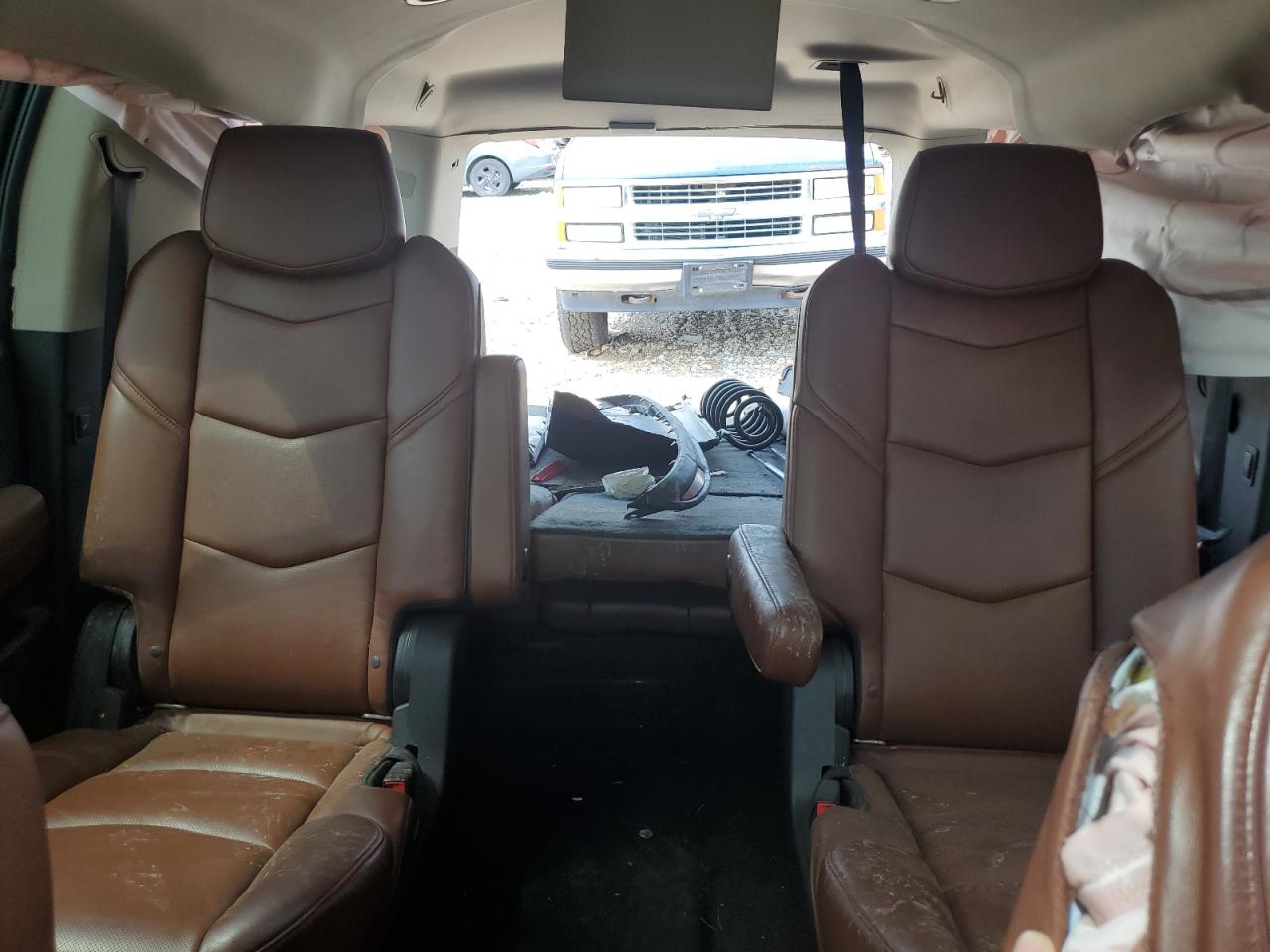 2019 Cadillac Escalade Esv Luxury VIN: 1GYS4HKJ8KR343956 Lot: 58047484