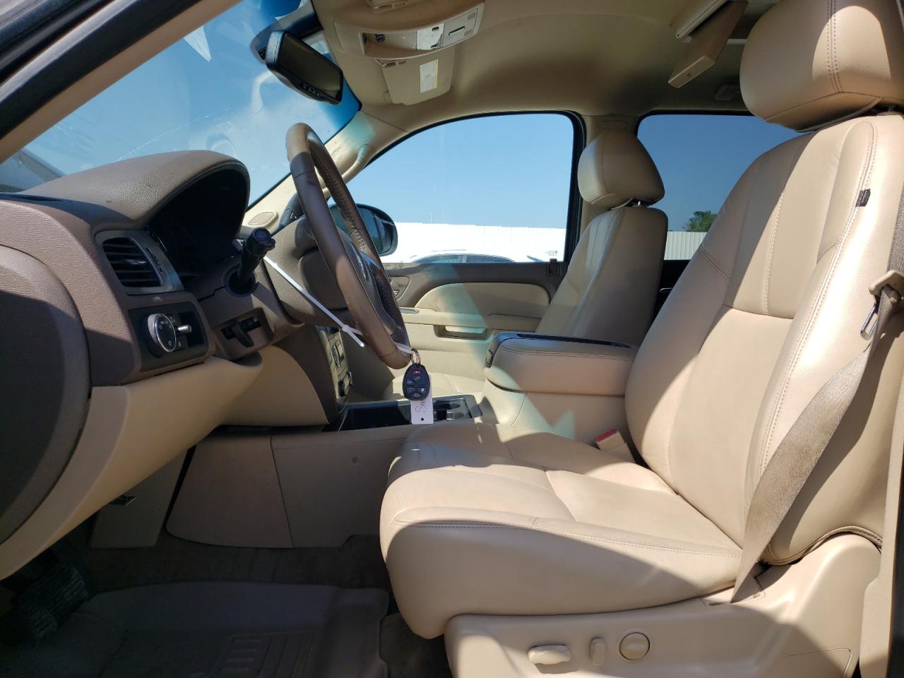 2011 Chevrolet Tahoe C1500 Lt VIN: 1GNSCBE00BR382802 Lot: 61863364