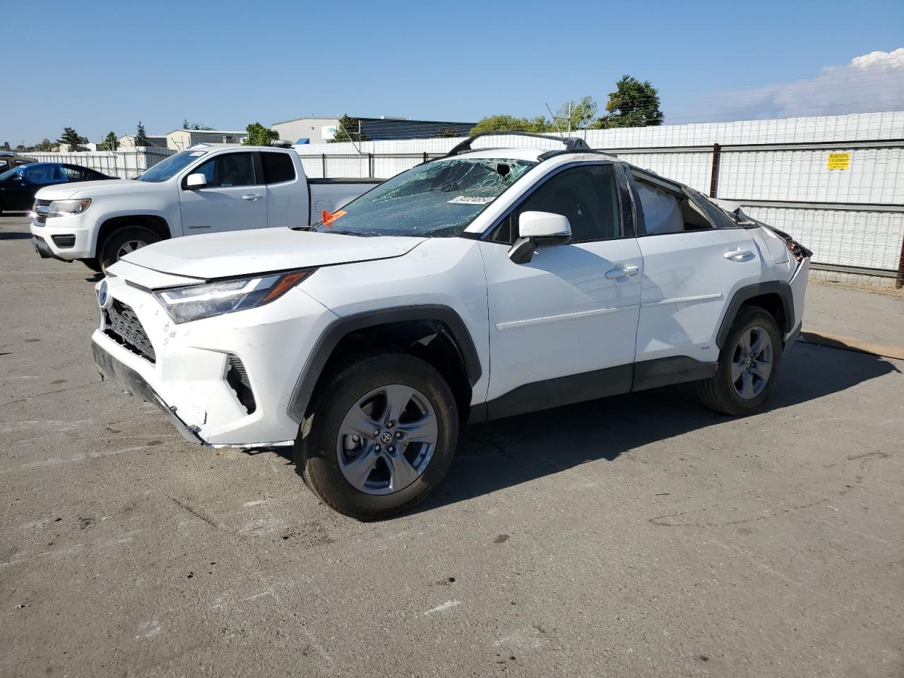 4T3RWRFV8RU127973 2024 TOYOTA RAV 4 - Image 1