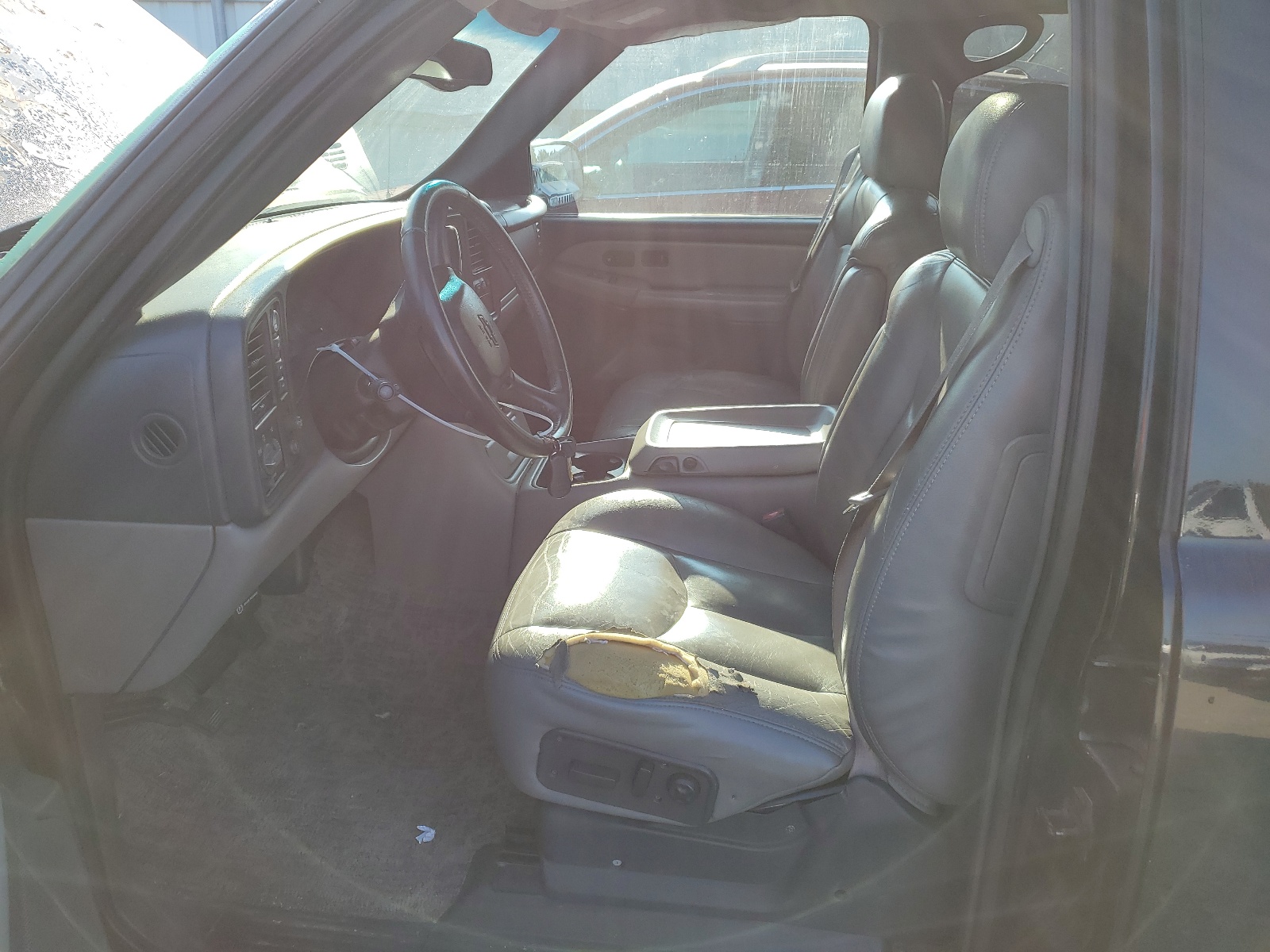 1GNEK13Z52J237796 2002 Chevrolet Tahoe K1500