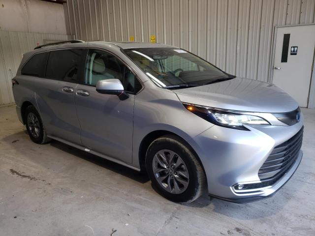 5TDYRKEC6PS171074 | 2023 Toyota sienna xle