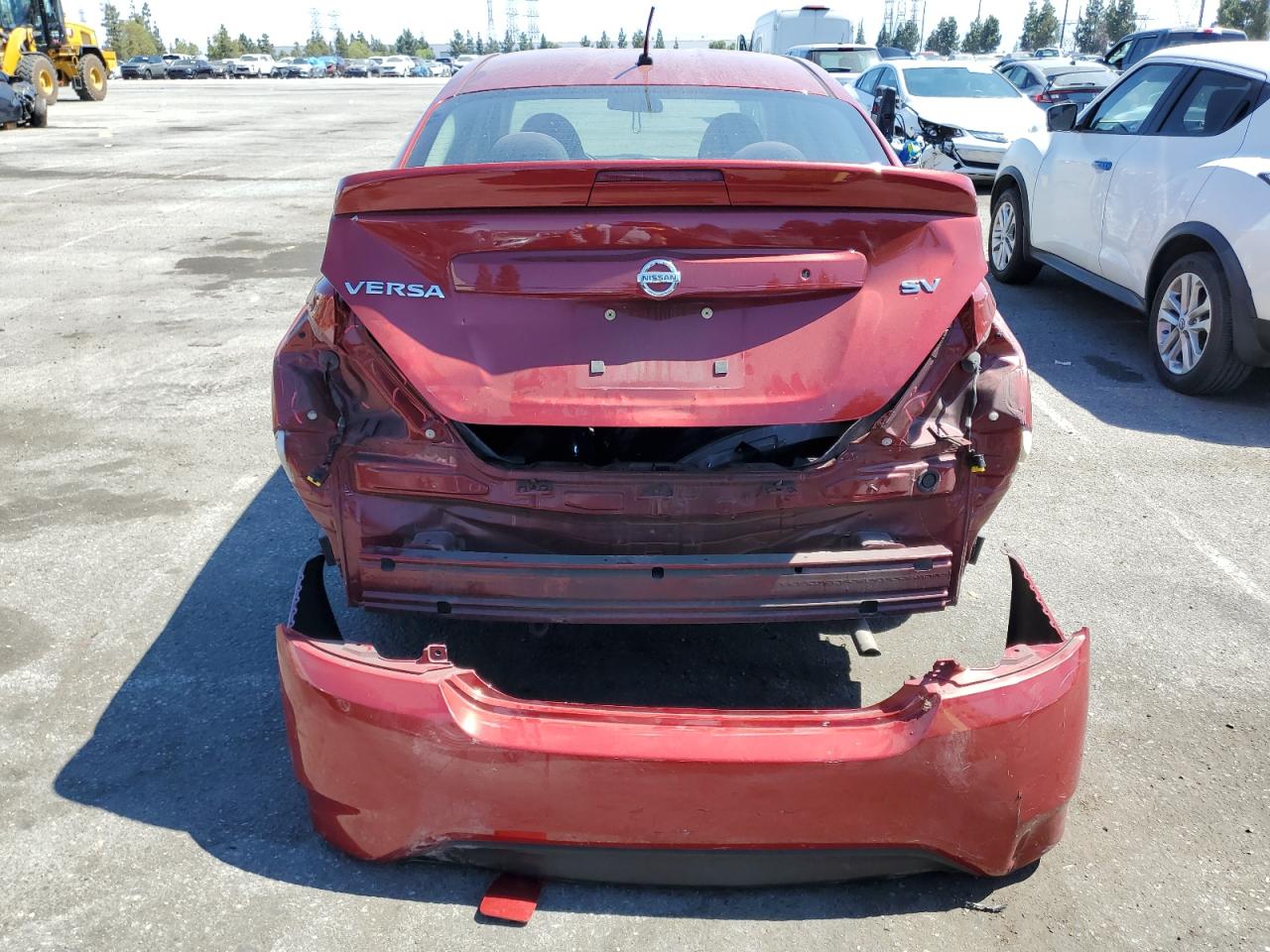 2018 Nissan Versa S VIN: 3N1CN7AP6JL856400 Lot: 61427504