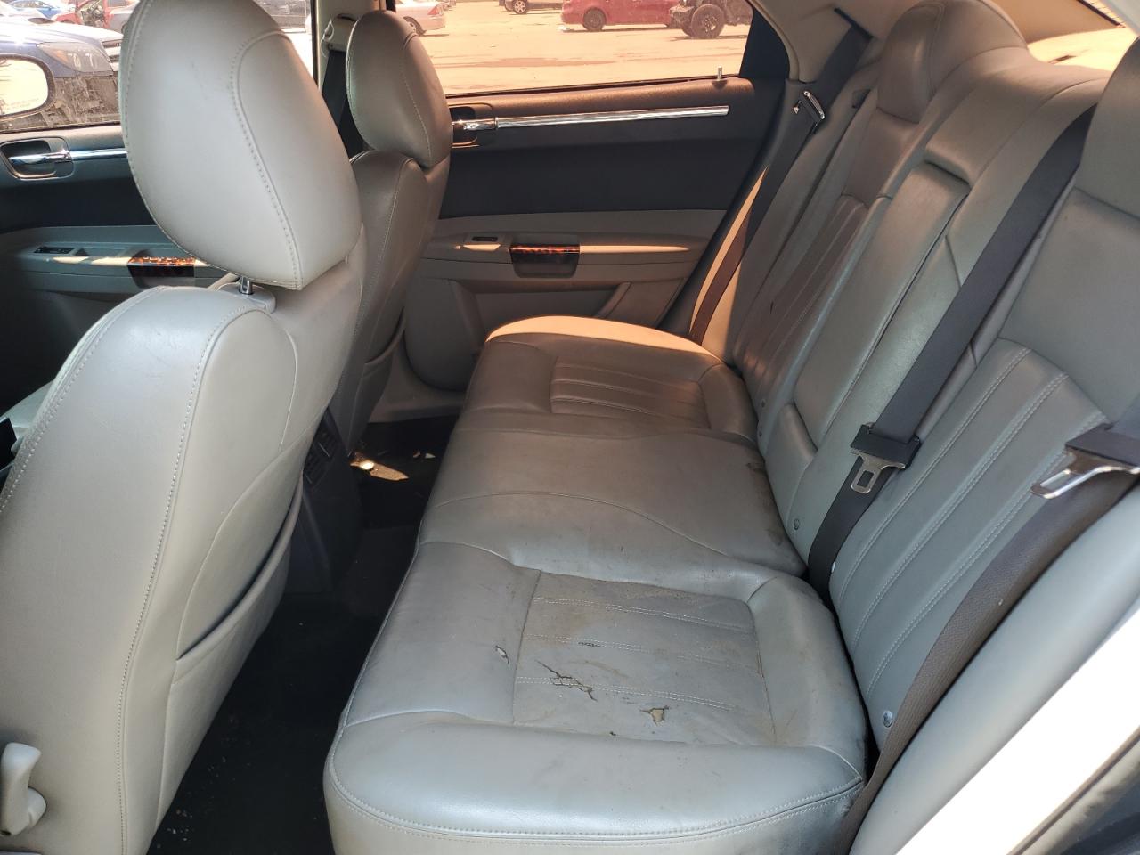 2007 Chrysler 300C VIN: 2C3KA63H57H858732 Lot: 63994294