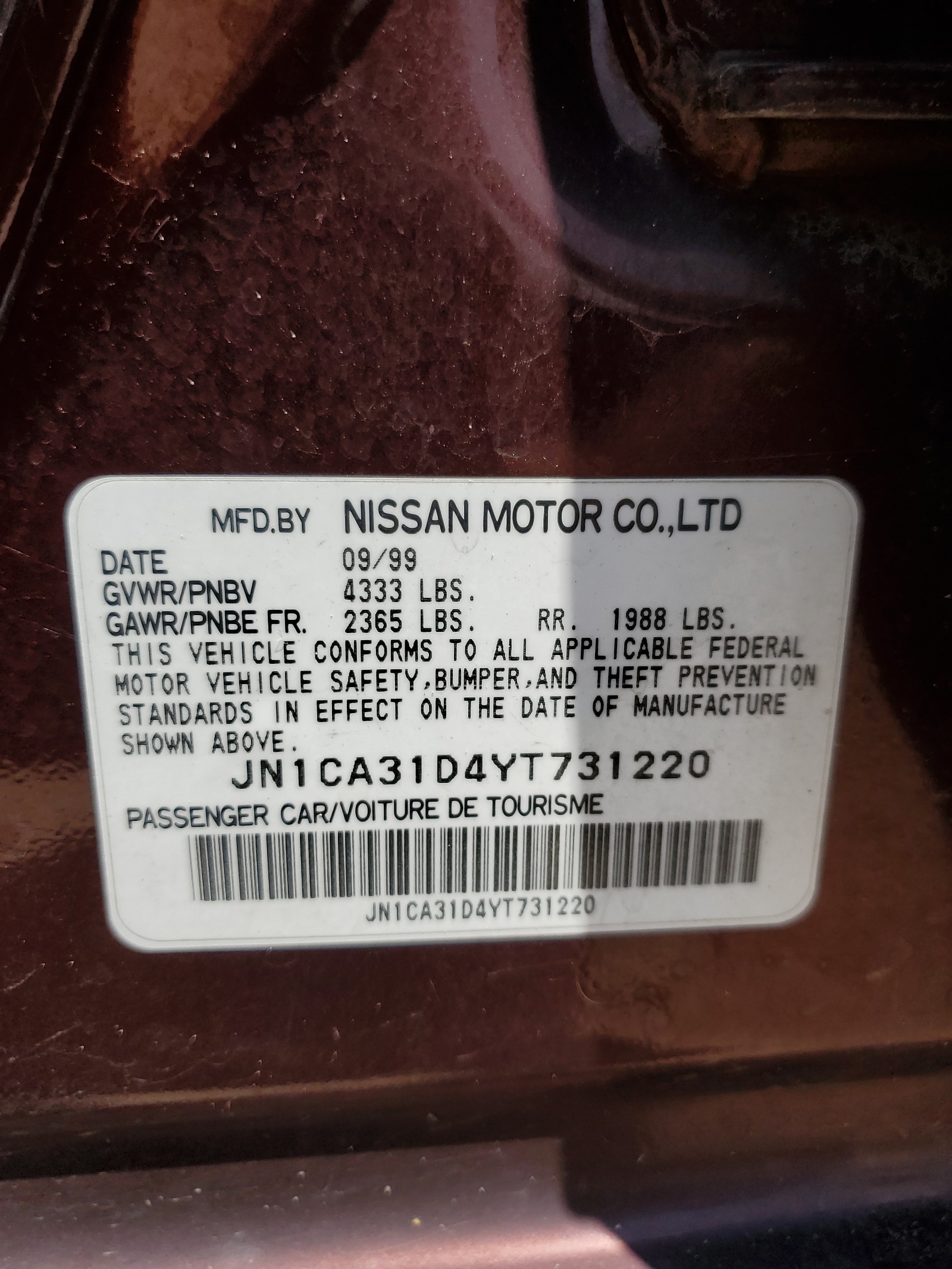 JN1CA31D4YT731220 2000 Nissan Maxima Gle