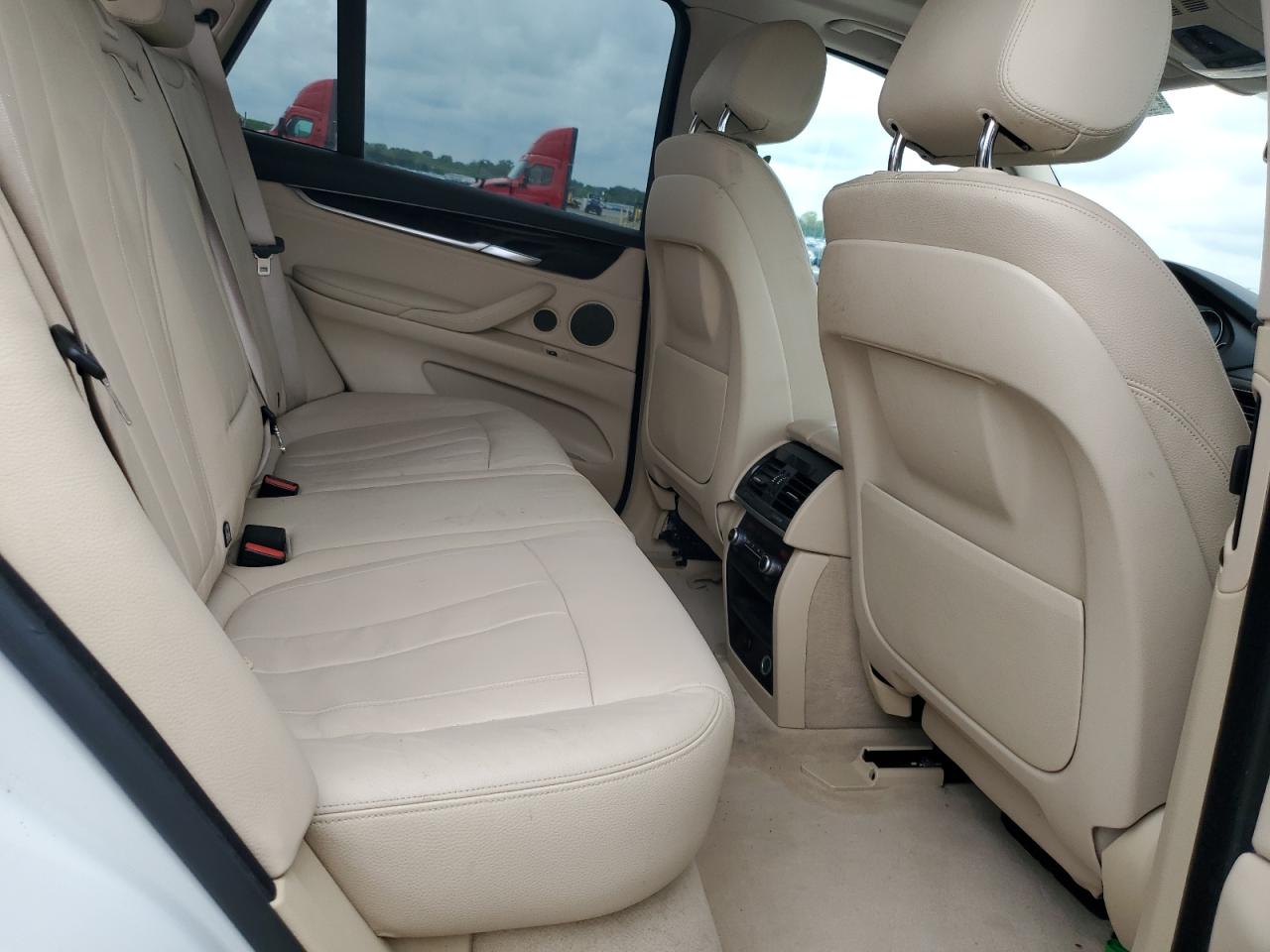 2015 BMW X5 xDrive35I VIN: 5UXKR0C54F0K61452 Lot: 63063554