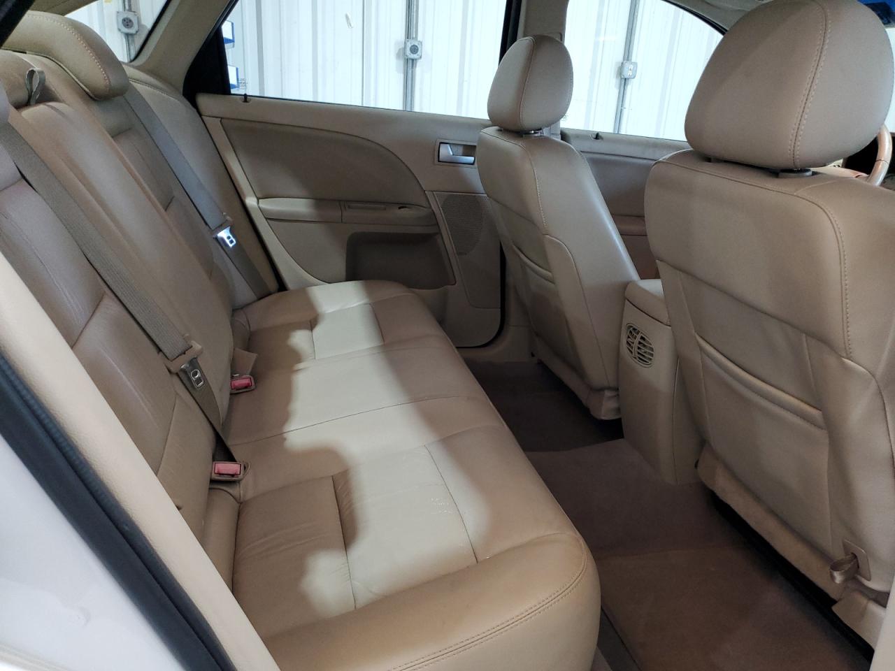 2007 Ford Five Hundred Limited VIN: 1FAHP25137G118045 Lot: 64800454