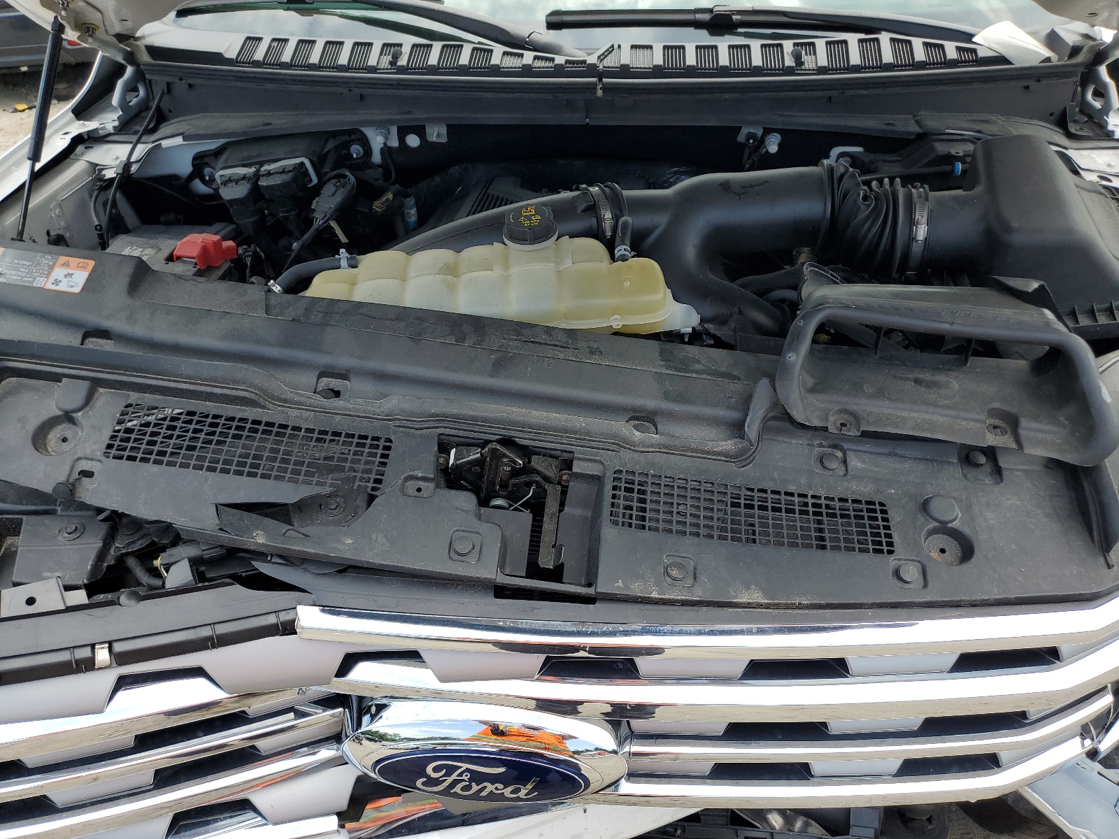 1FMJU2AT6KEA66938 2019 Ford Expedition Limited