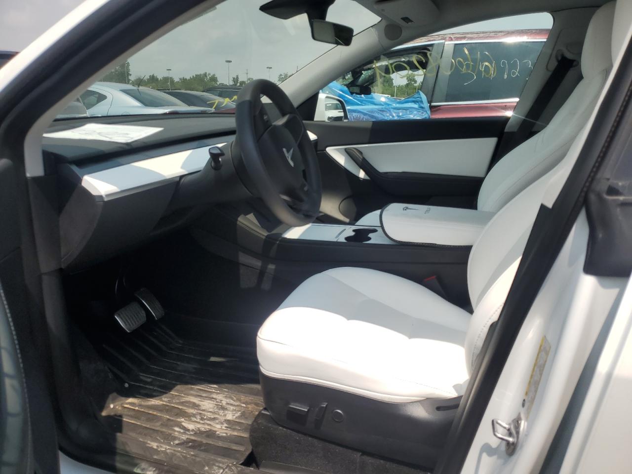 5YJYGDEE4MF179709 2021 Tesla Model Y