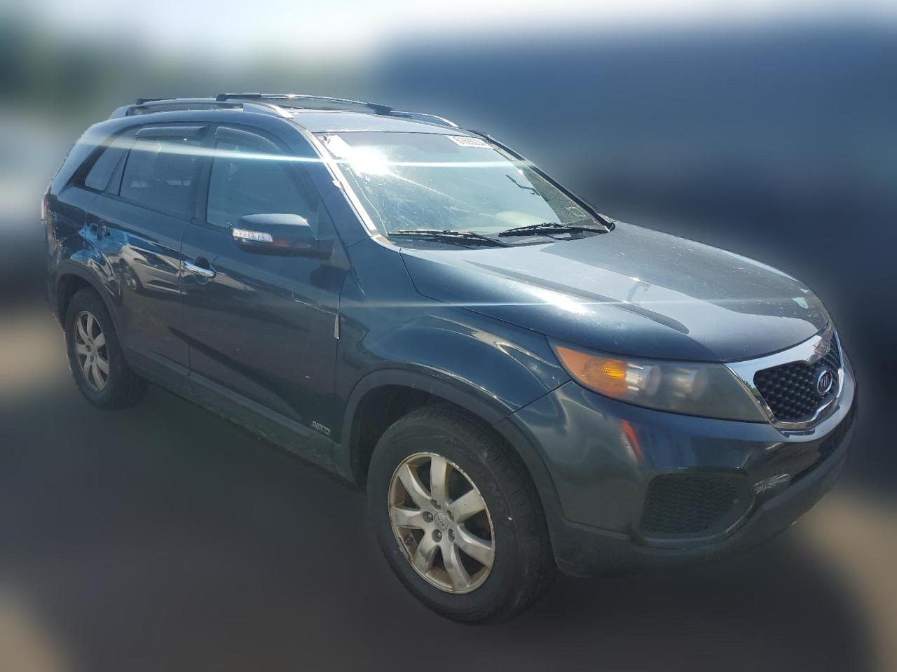 5XYKTDA21BG169903 2011 Kia Sorento Base