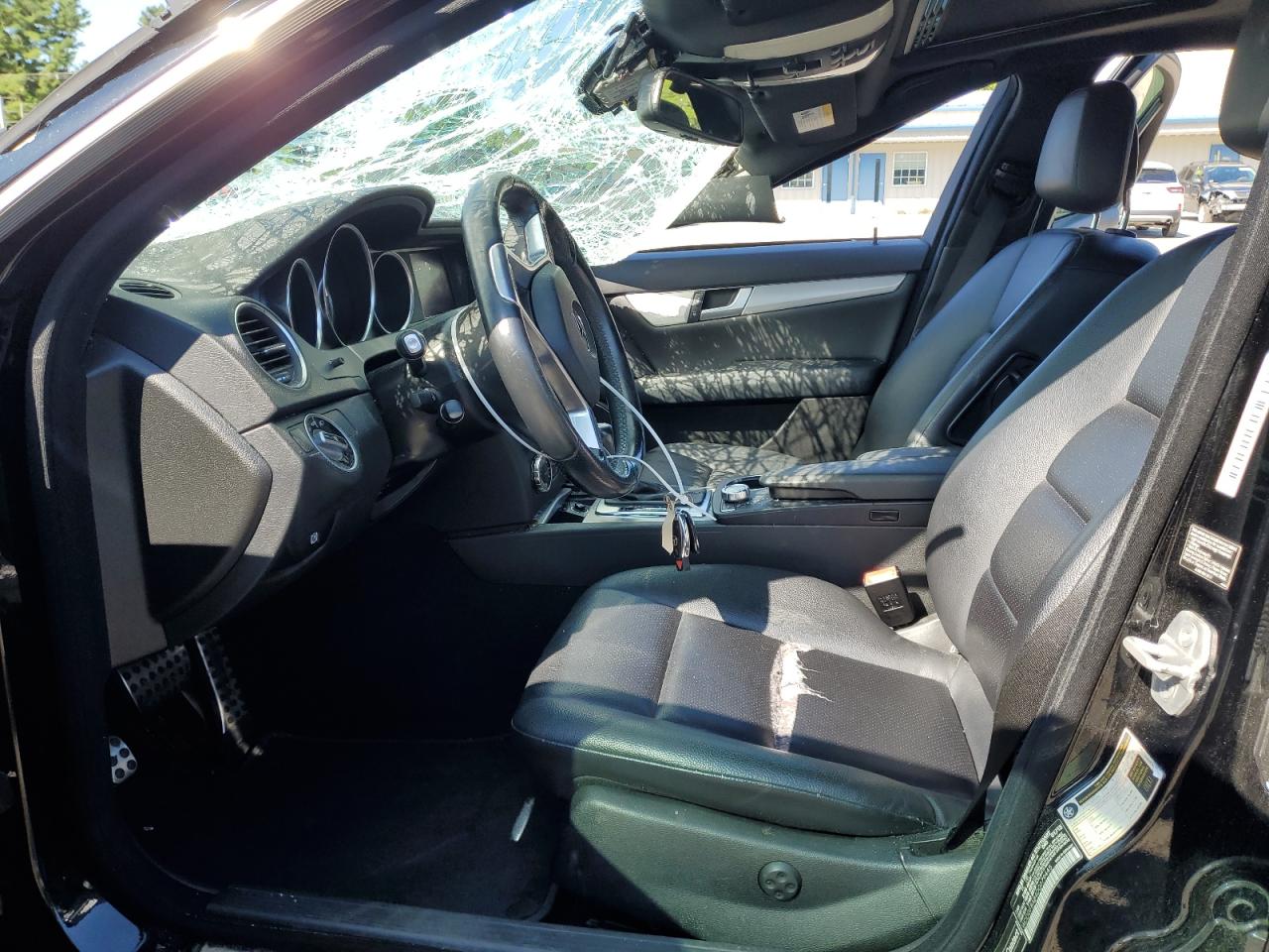 2013 Mercedes-Benz C 300 4Matic VIN: WDDGF8AB4DG079445 Lot: 61393754