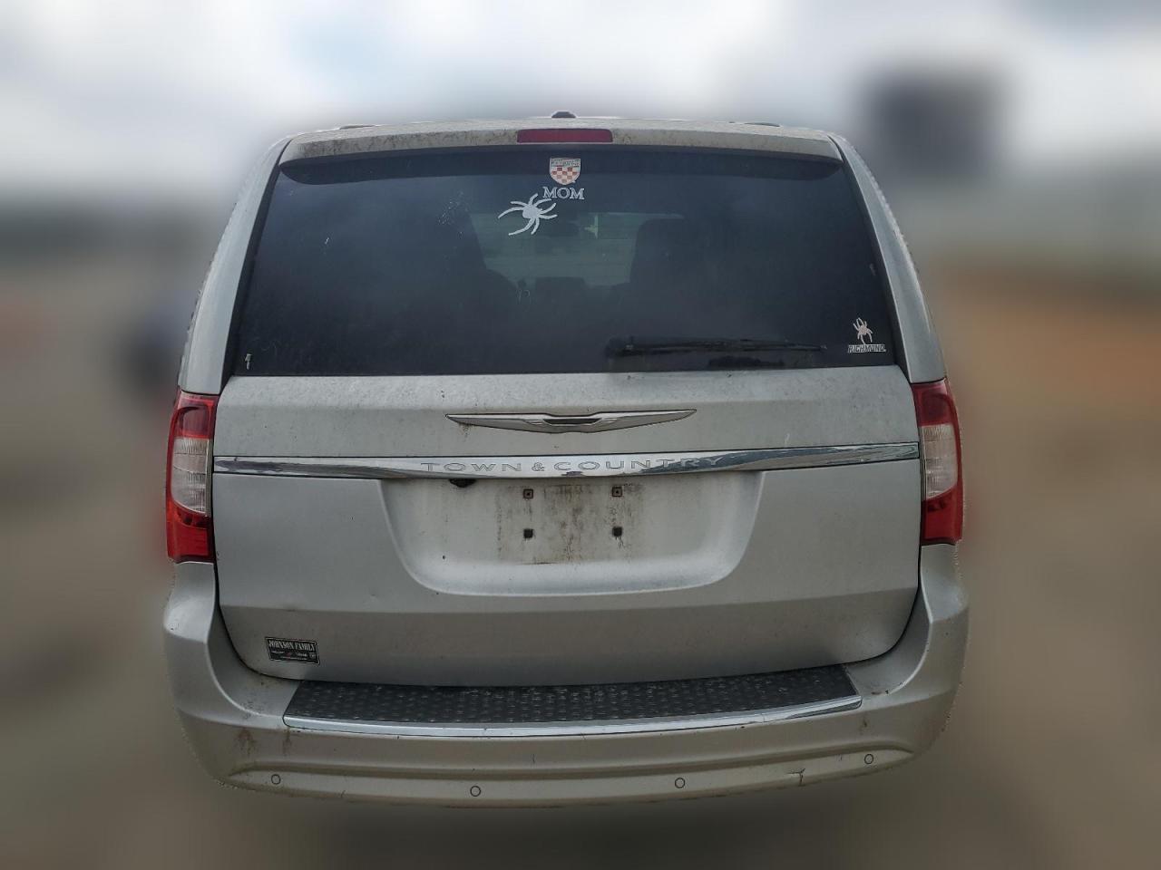 2011 Chrysler Town & Country Touring L VIN: 2A4RR8DG6BR603945 Lot: 61984474