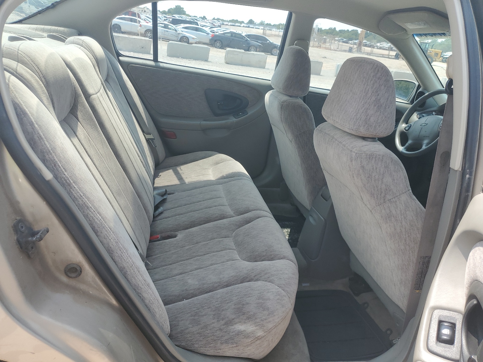 1G1NE52J4Y6237988 2000 Chevrolet Malibu Ls