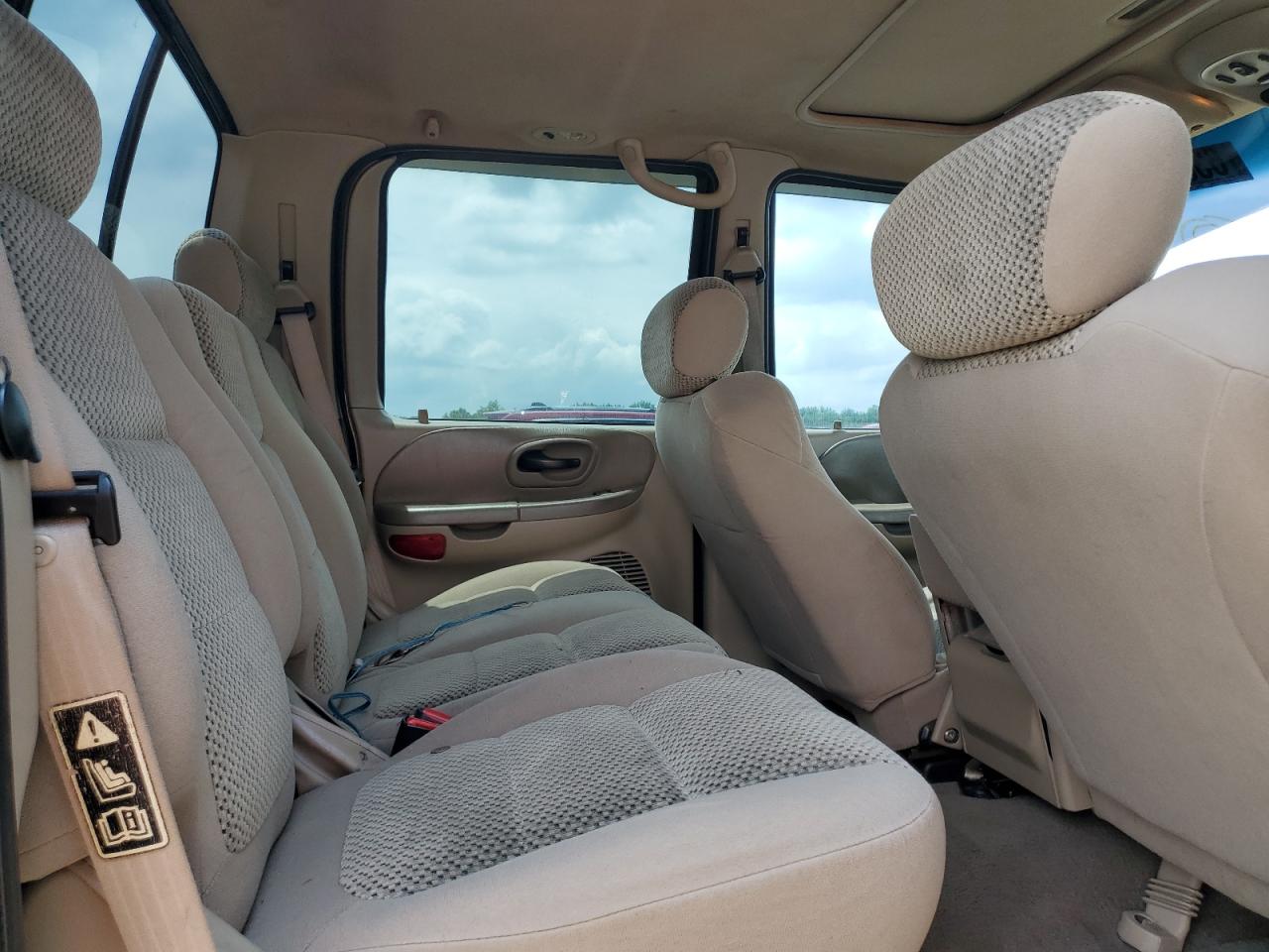 2002 Ford F150 Supercrew VIN: 1FTRW08682KA60100 Lot: 63084014