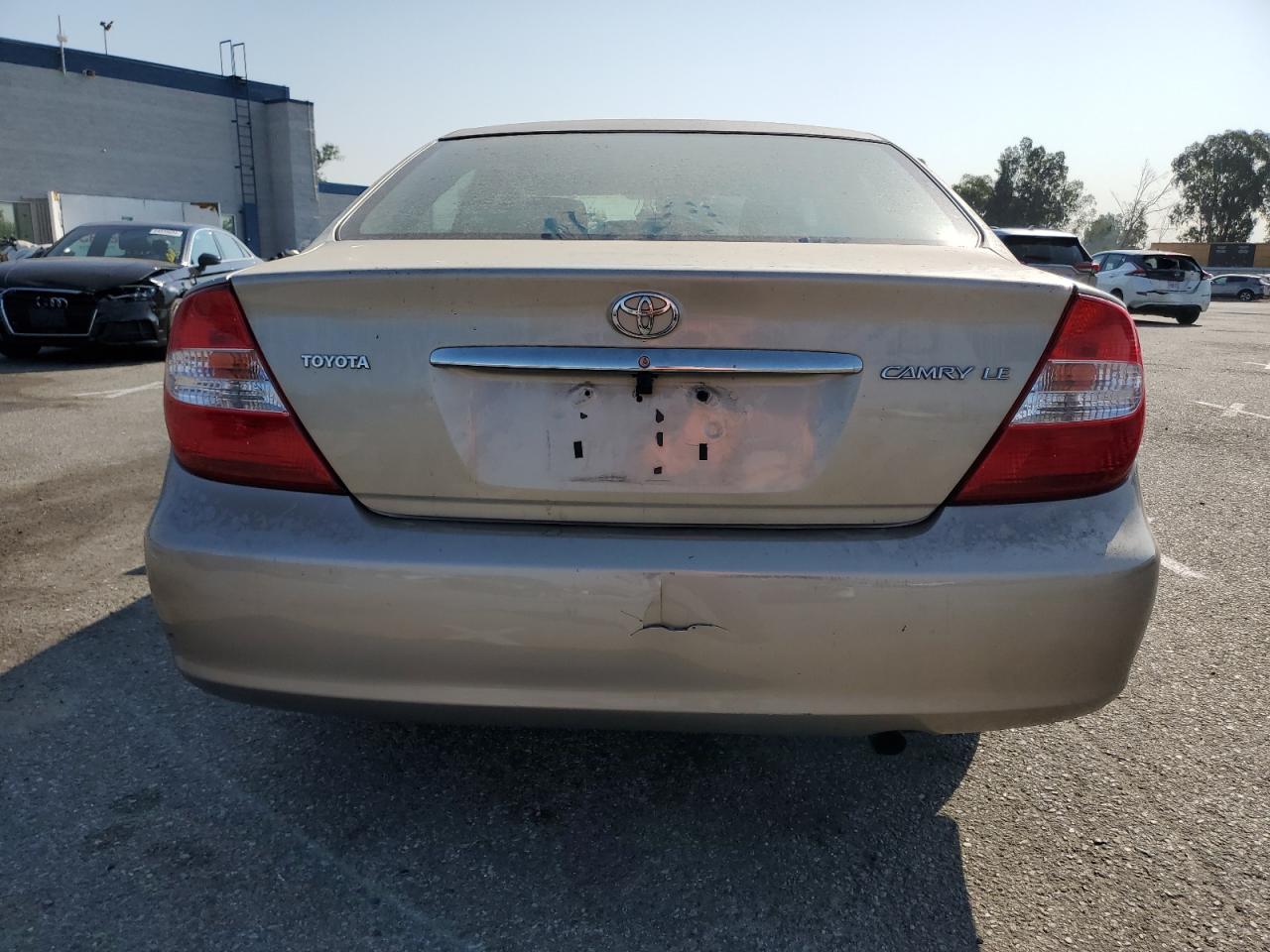 2004 Toyota Camry Le VIN: 4T1BE32K84U934752 Lot: 64647484