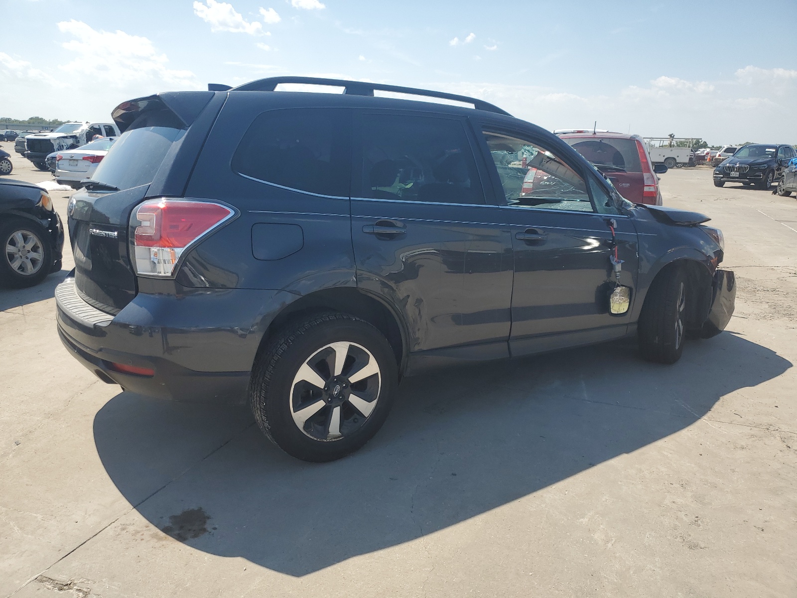 2018 Subaru Forester 2.5I Limited vin: JF2SJARC7JH460379