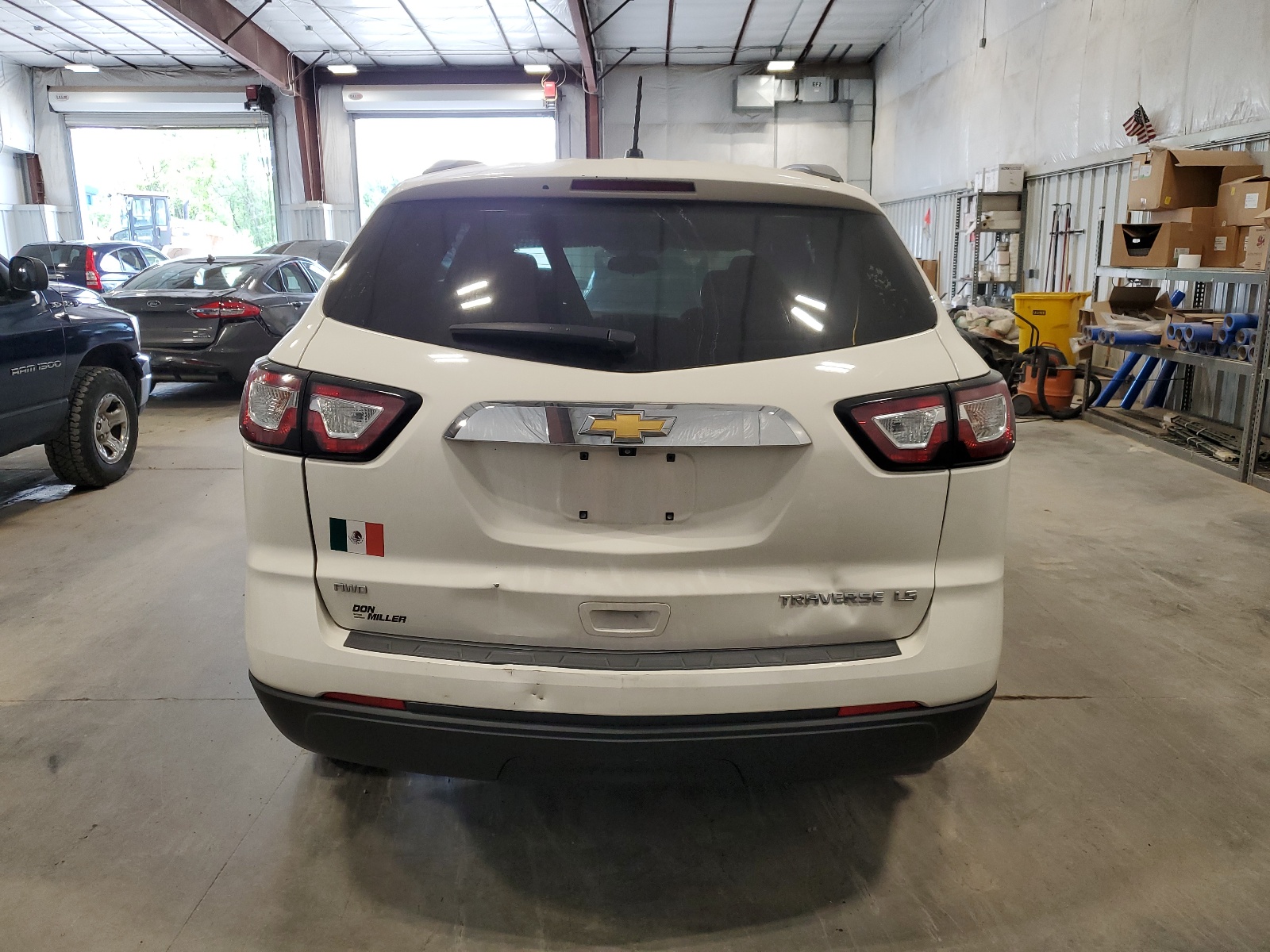 1GNKVFED1FJ267151 2015 Chevrolet Traverse Ls