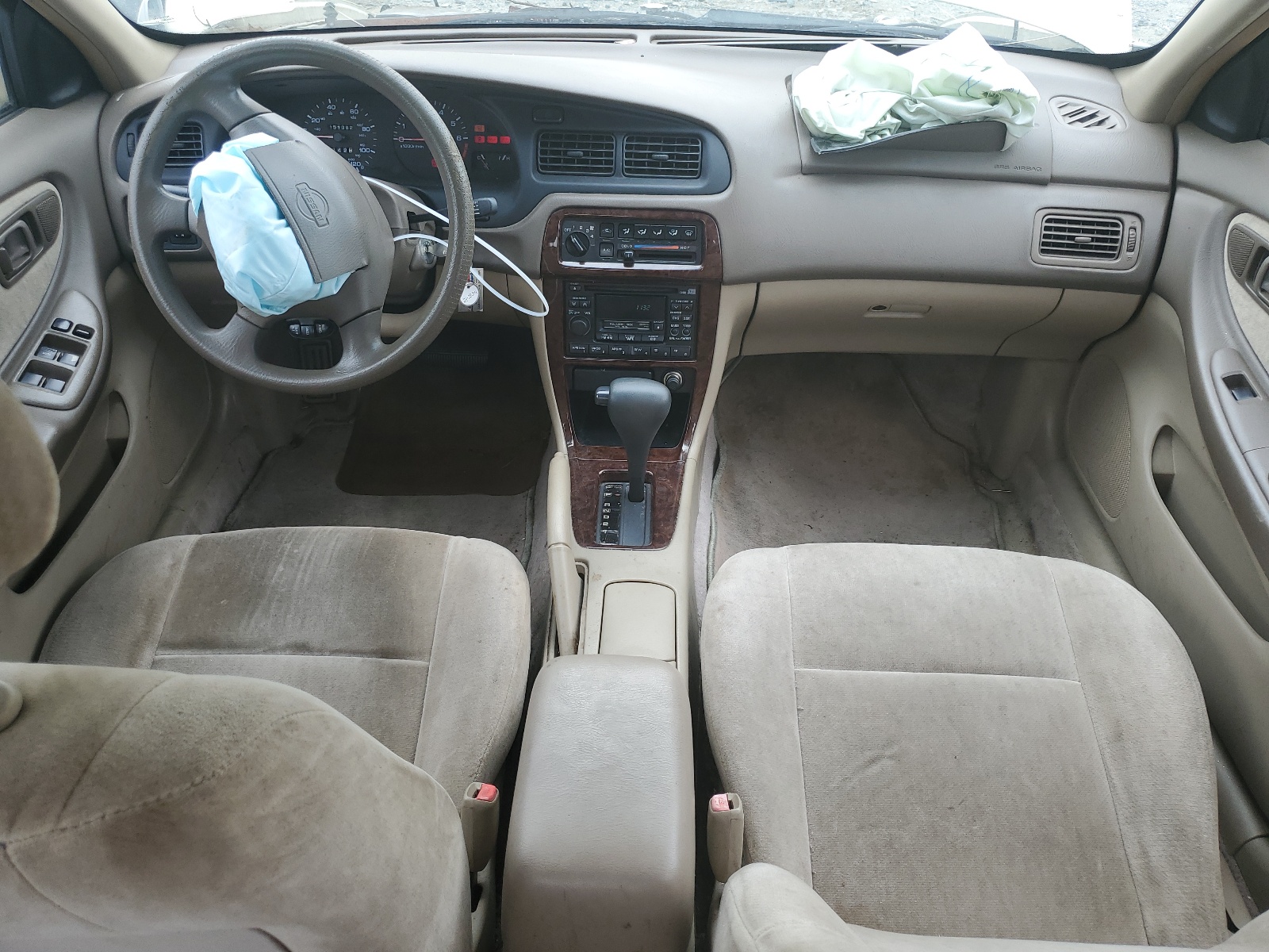 1N4DL01D7WC174641 1998 Nissan Altima Xe