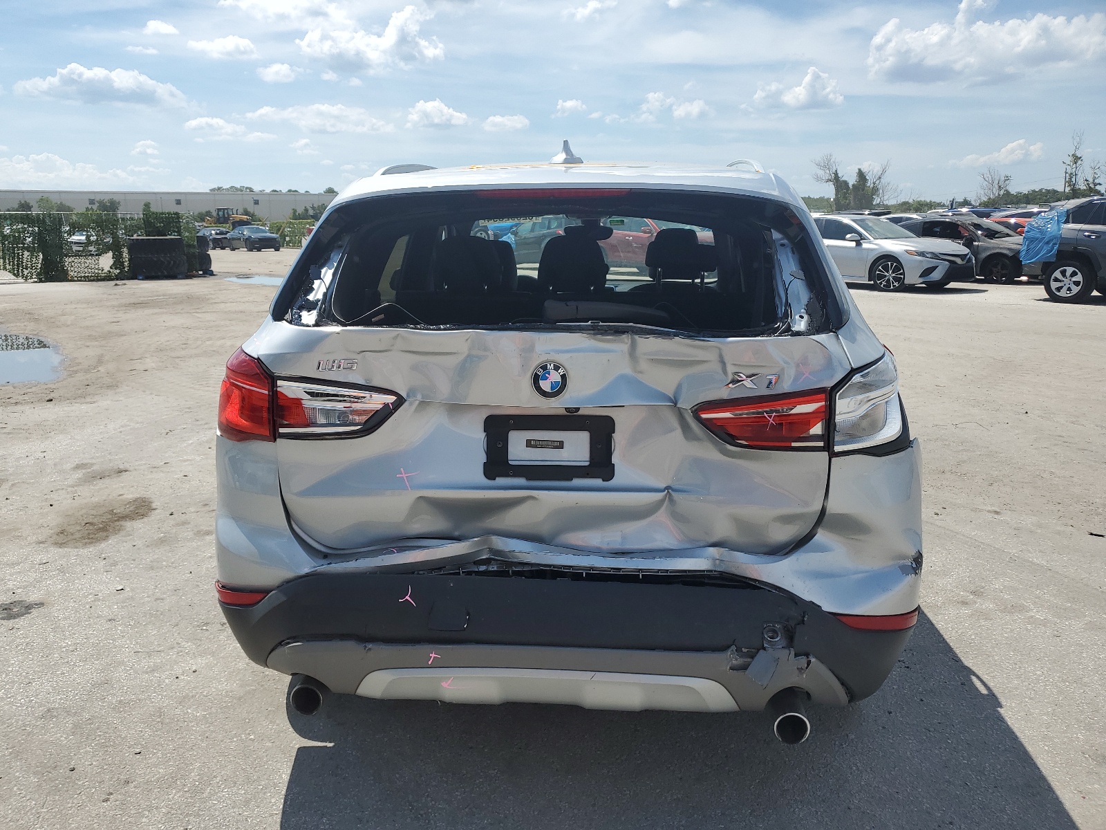 WBXHT3C30J5K28914 2018 BMW X1 xDrive28I