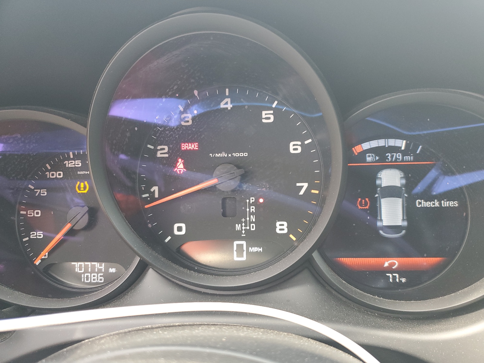 WP1AA2A53JLB16072 2018 Porsche Macan