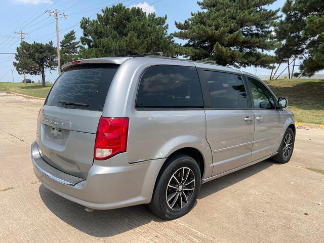 Мінівени DODGE CARAVAN 2017 Сріблястий