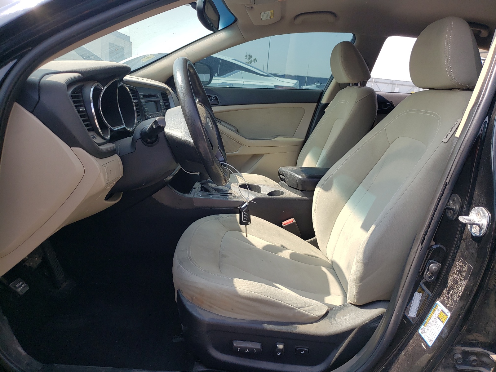 KNAGM4A73B5128676 2011 Kia Optima Lx