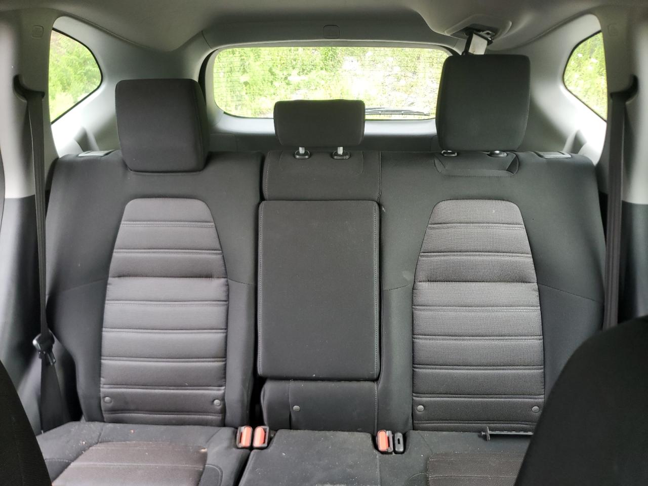 2018 Honda Cr-V Lx VIN: 2HKRW6H3XJH226333 Lot: 62324564