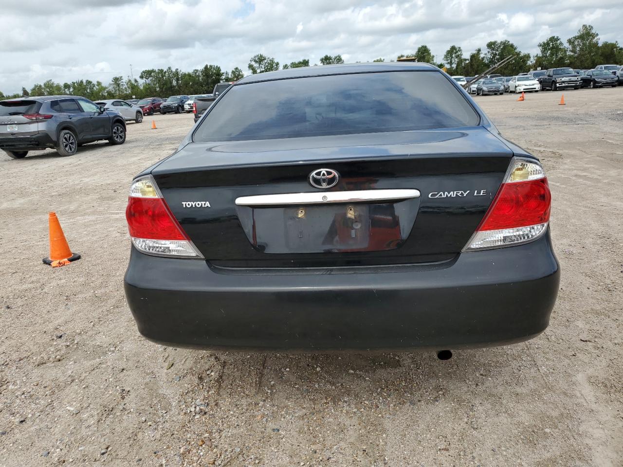 4T1BE32K25U623738 2005 Toyota Camry Le