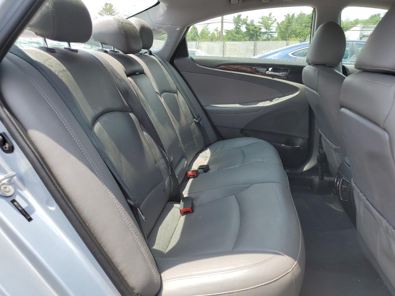 2013 Hyundai Sonata Se VIN: 5NPEC4AC4DH647071 Lot: 62401914